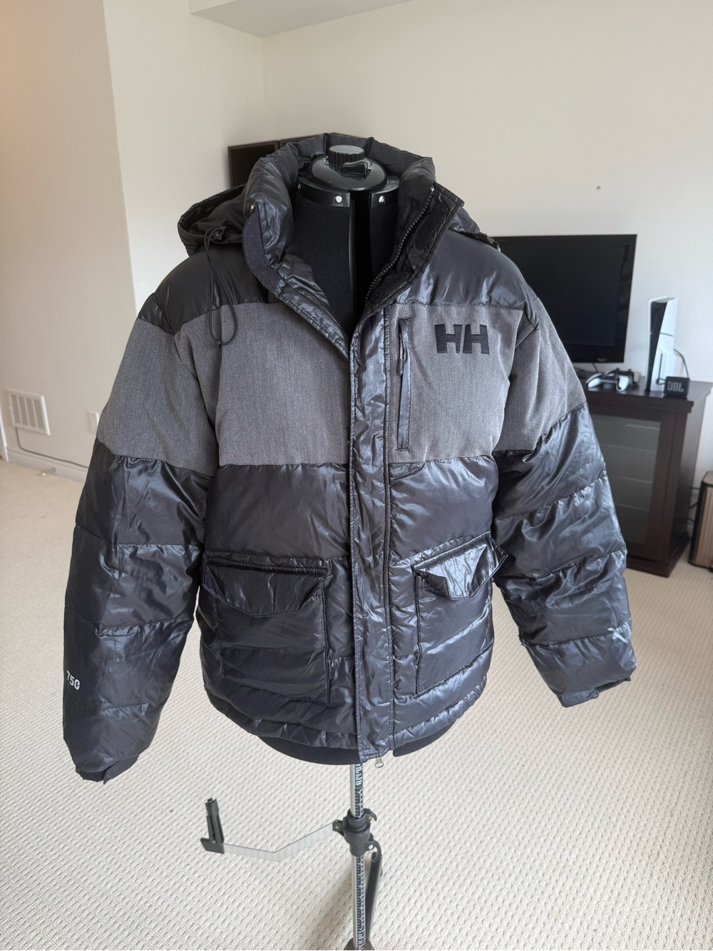 Helly Hansen 750 Fill Power Hooded Down Puffer Jacket